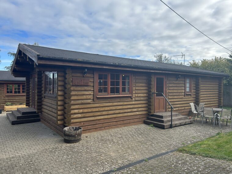 OSIERS COUNTRY LODGES, BURY ROAD, STUSTON, DISS IP21 4AJ